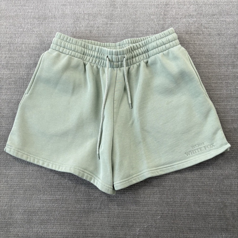 White Fox Womens Large Shorts Sage Green Sweat Shorts Casual Stretch Athletic
